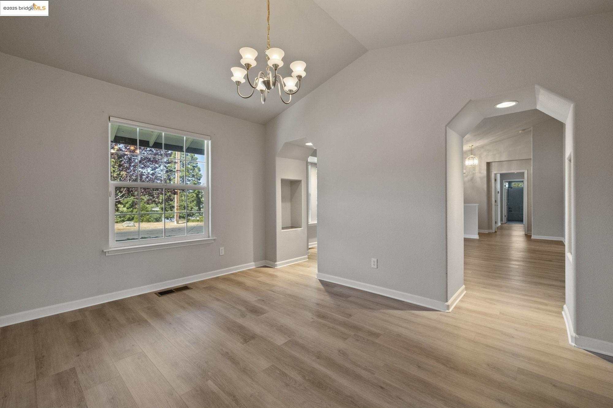 Sonora, California, 95370, United States, 3 Bedrooms Bedrooms, ,2 BathroomsBathrooms,Residential,For Sale,1916057