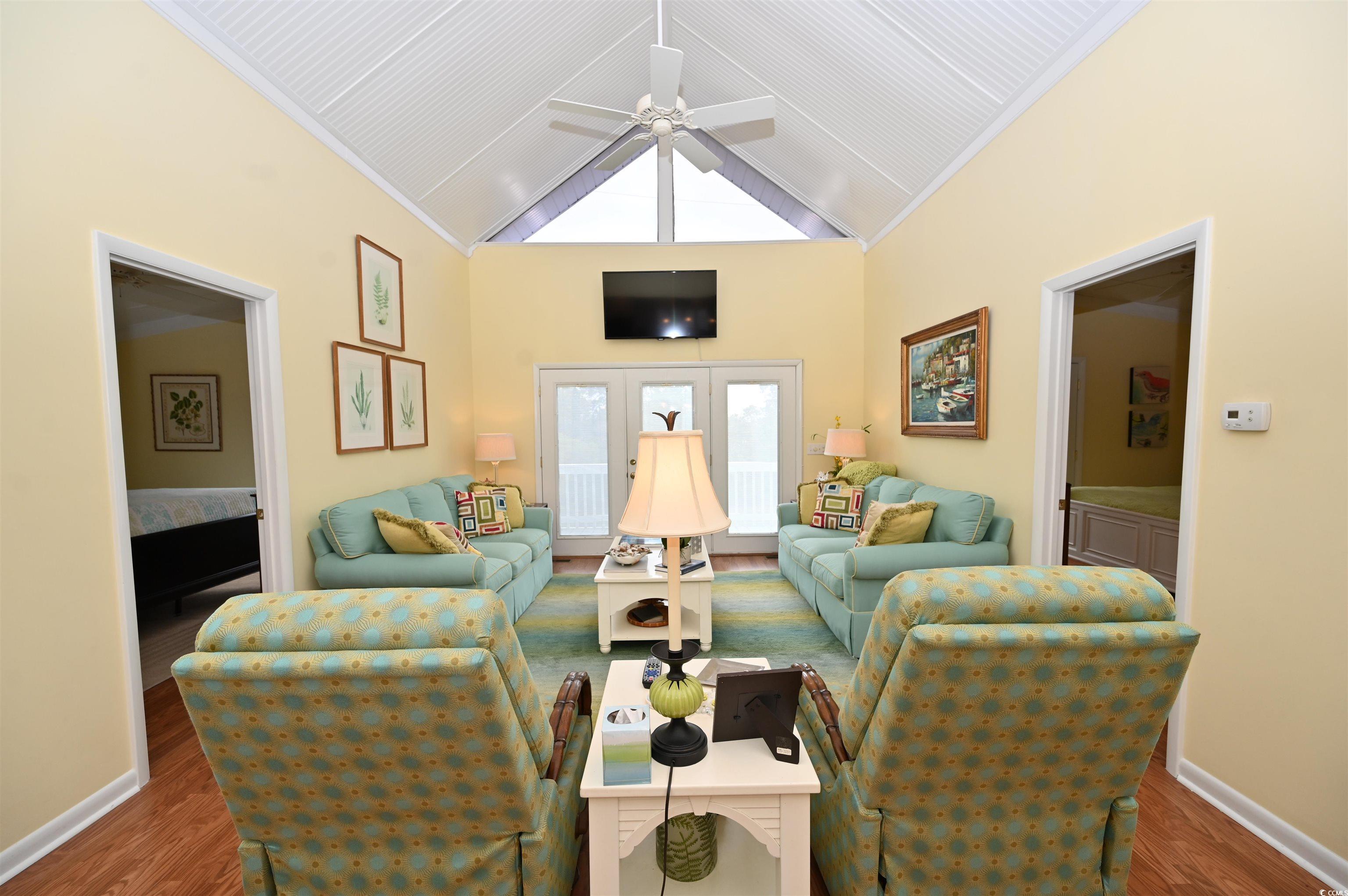 North Myrtle Beach, South Carolina, 29582, United States, 4 Bedrooms Bedrooms, ,2 BathroomsBathrooms,Residential,For Sale,1980166