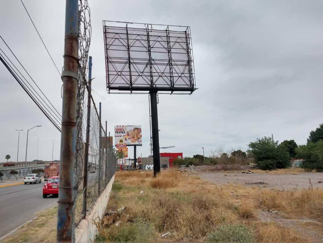 PERIFERICO RAUL LOPEZ SANCHEZ, Torreón, Coahuila de Zaragoza, 27054, Mexico, 1 Bedroom Bedrooms, ,Residential,For Sale,PERIFERICO RAUL LOPEZ SANCHEZ,1260130