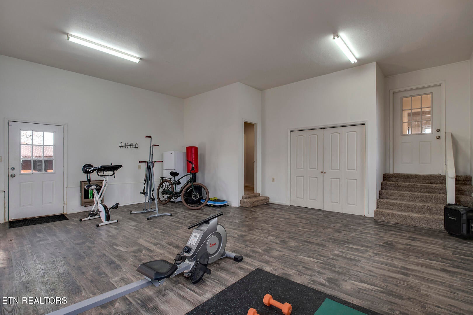 Loudon, Tennessee, 37774, United States, 3 Bedrooms Bedrooms, ,3 BathroomsBathrooms,Residential,For Sale,2013606