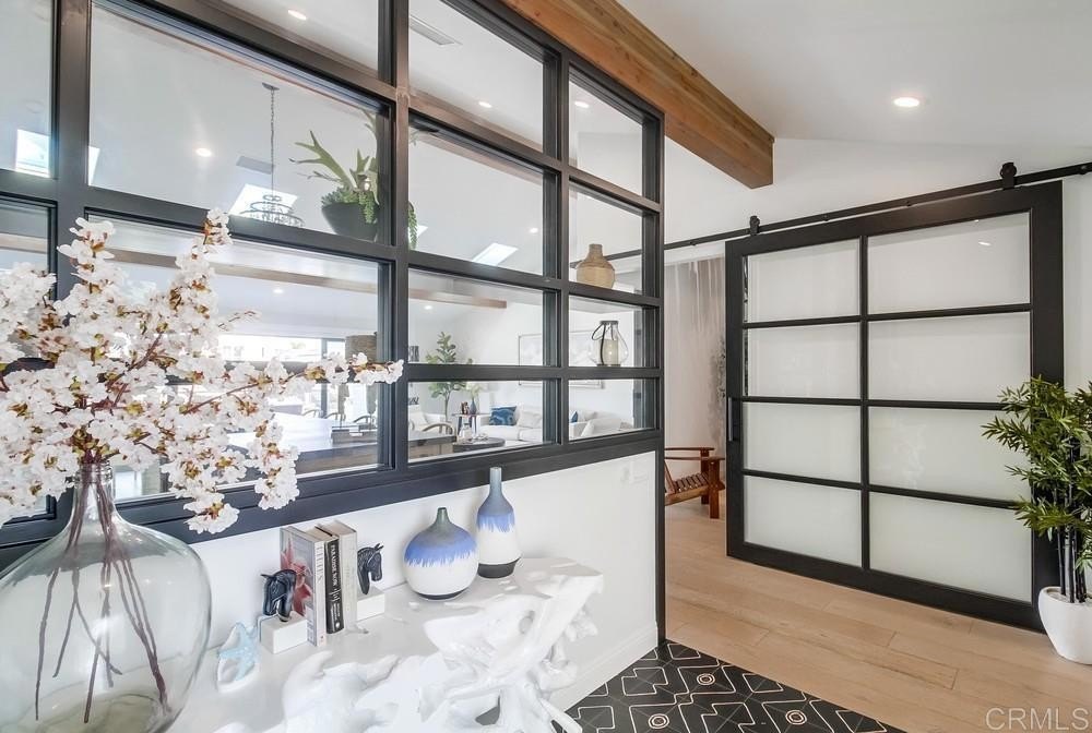 Coronado, California, 92118, United States, 2 Bedrooms Bedrooms, ,2 BathroomsBathrooms,Residential,For Sale,1794986