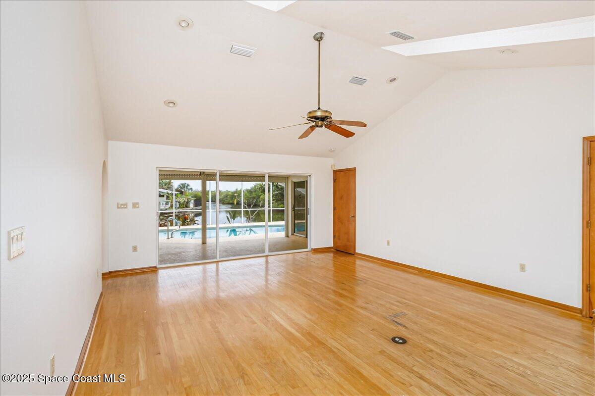 Merritt Island, Florida, 32952, United States, 4 Bedrooms Bedrooms, ,2 BathroomsBathrooms,Residential,For Sale,1989308