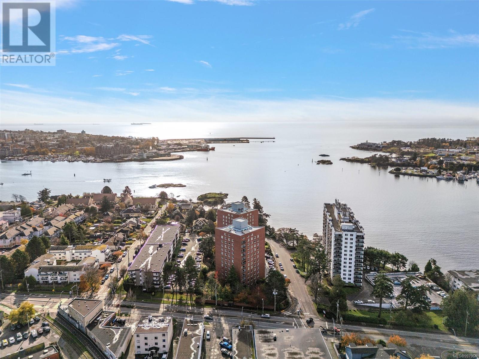 VICTORIA, British Columbia, V9A 7G7, CA, 2 Bedrooms Bedrooms, ,1 BathroomBathrooms,Residential,For Sale,1950570