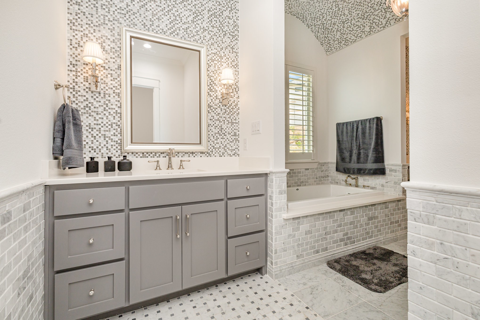 Cross Roads, Texas, 76227, United States, 4 Bedrooms Bedrooms, ,3 BathroomsBathrooms,Residential,For Sale,1865496