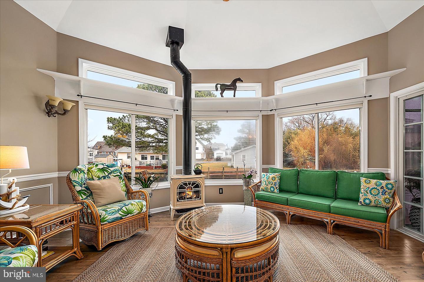 Ocean City, Maryland, 21842, United States, 4 Bedrooms Bedrooms, ,3 BathroomsBathrooms,Residential,For Sale,1698936