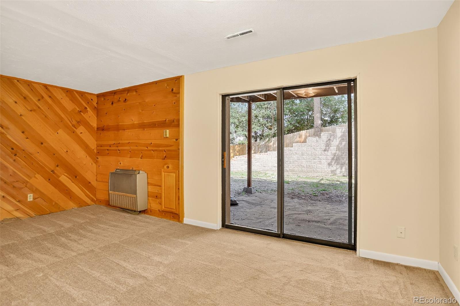Kittredge, Colorado, 80457, United States, 3 Bedrooms Bedrooms, ,2 BathroomsBathrooms,Residential,For Sale,1940348
