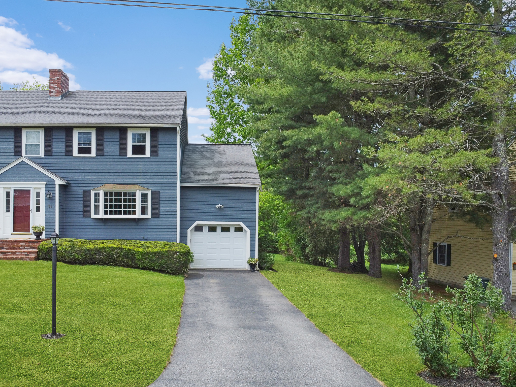 North Andover, Massachusetts, 01845, United States, 2 Bedrooms Bedrooms, ,2 BathroomsBathrooms,Residential,For Sale,2048413