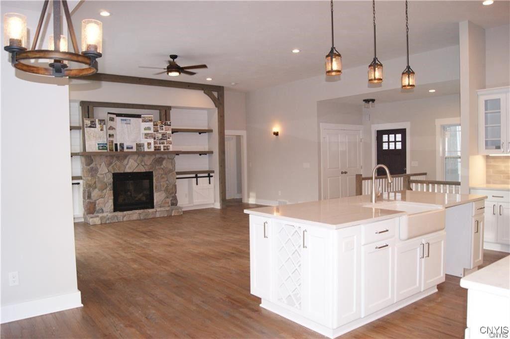 Baldwinsville, New York, 13027, United States, 3 Bedrooms Bedrooms, ,2 BathroomsBathrooms,Residential,For Sale,1786057