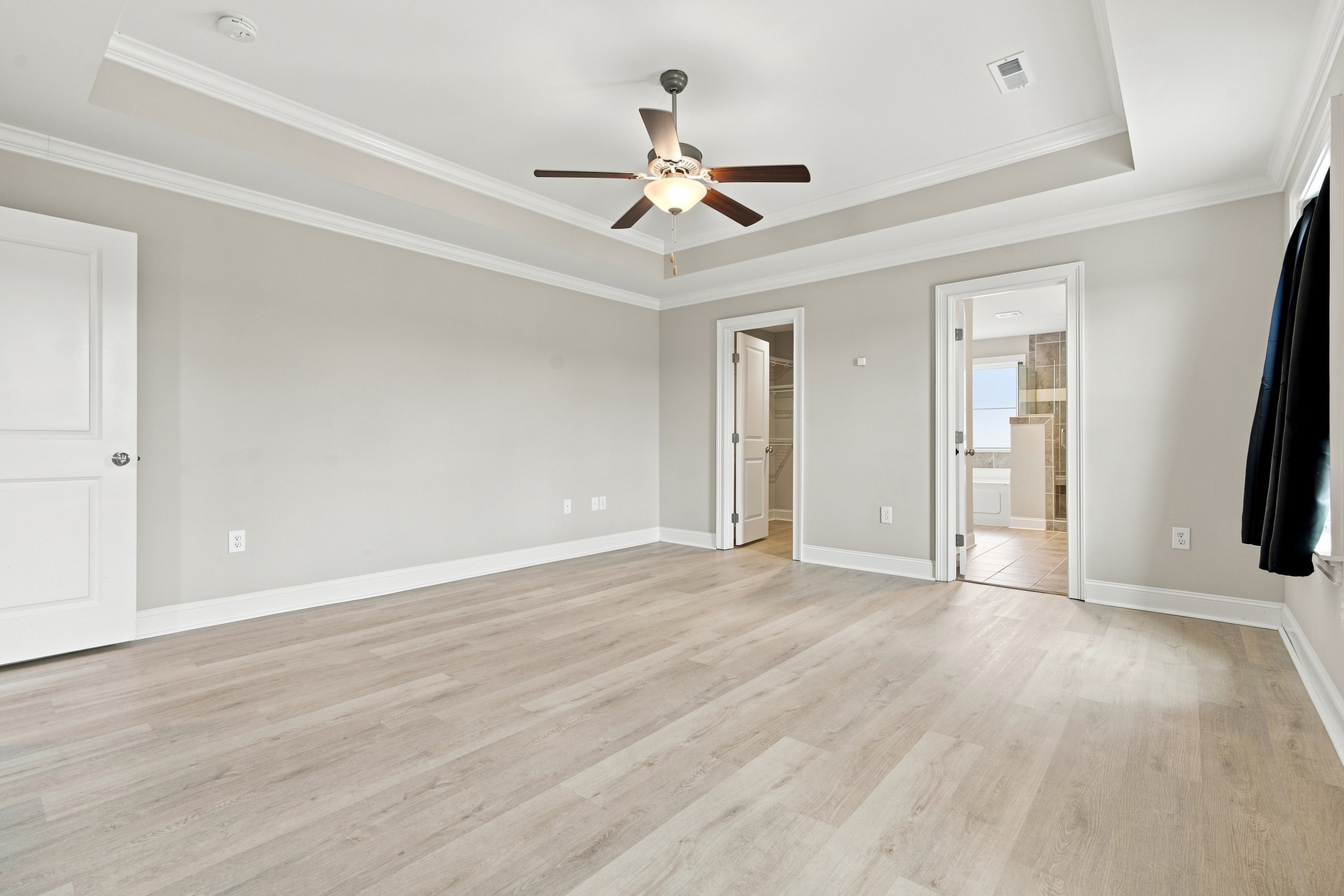  15543 Ironcrest Drive - 物件實景