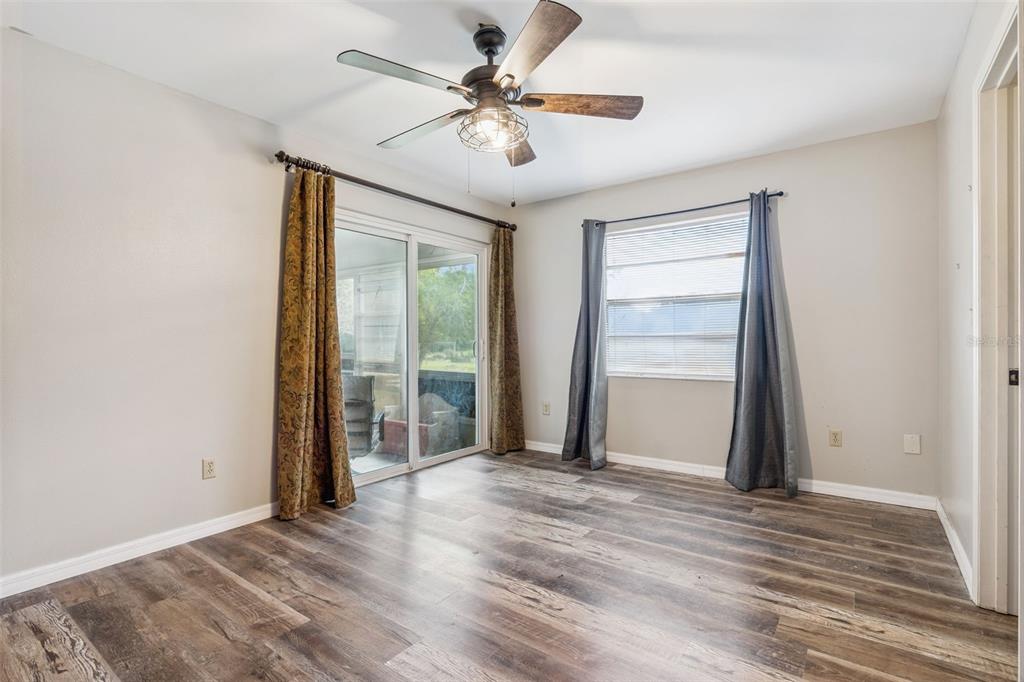 De Leon Springs, Florida, 32130, United States, 4 Bedrooms Bedrooms, ,3 BathroomsBathrooms,Residential,For Sale,1998278