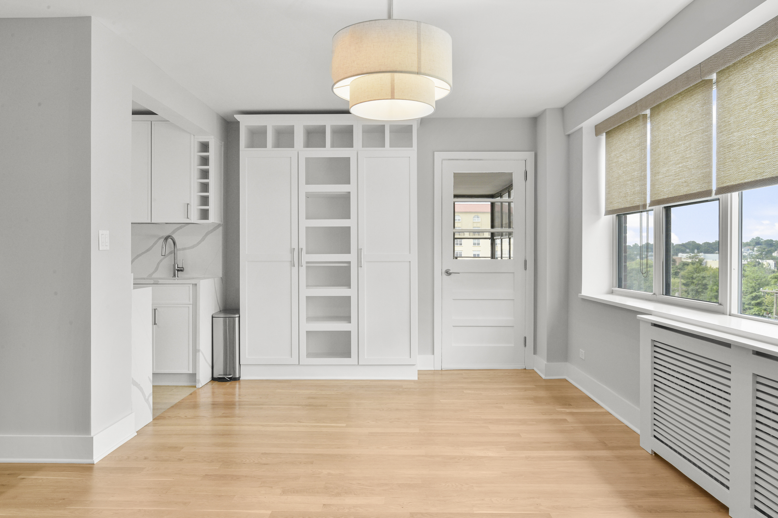  Fully Renovated Larchmont Condo - 物件實景