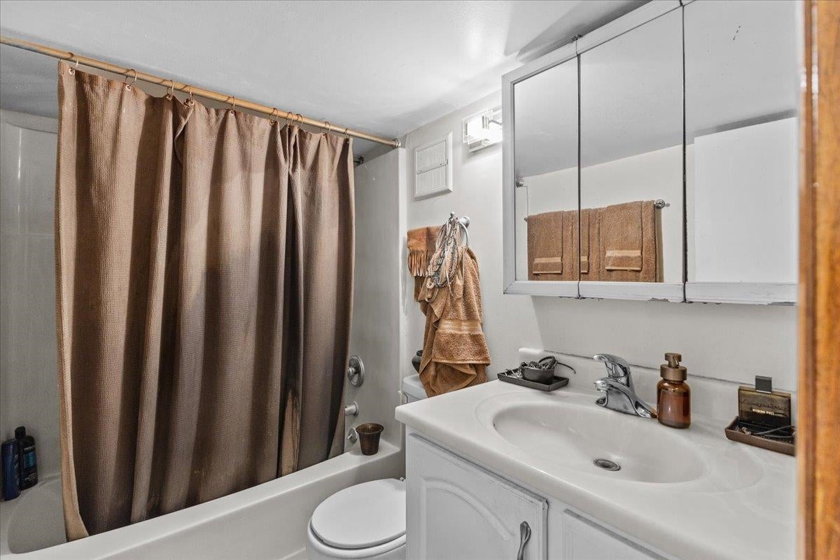Stowe, Vermont, 05672, United States, ,Residential,For Sale,1848989