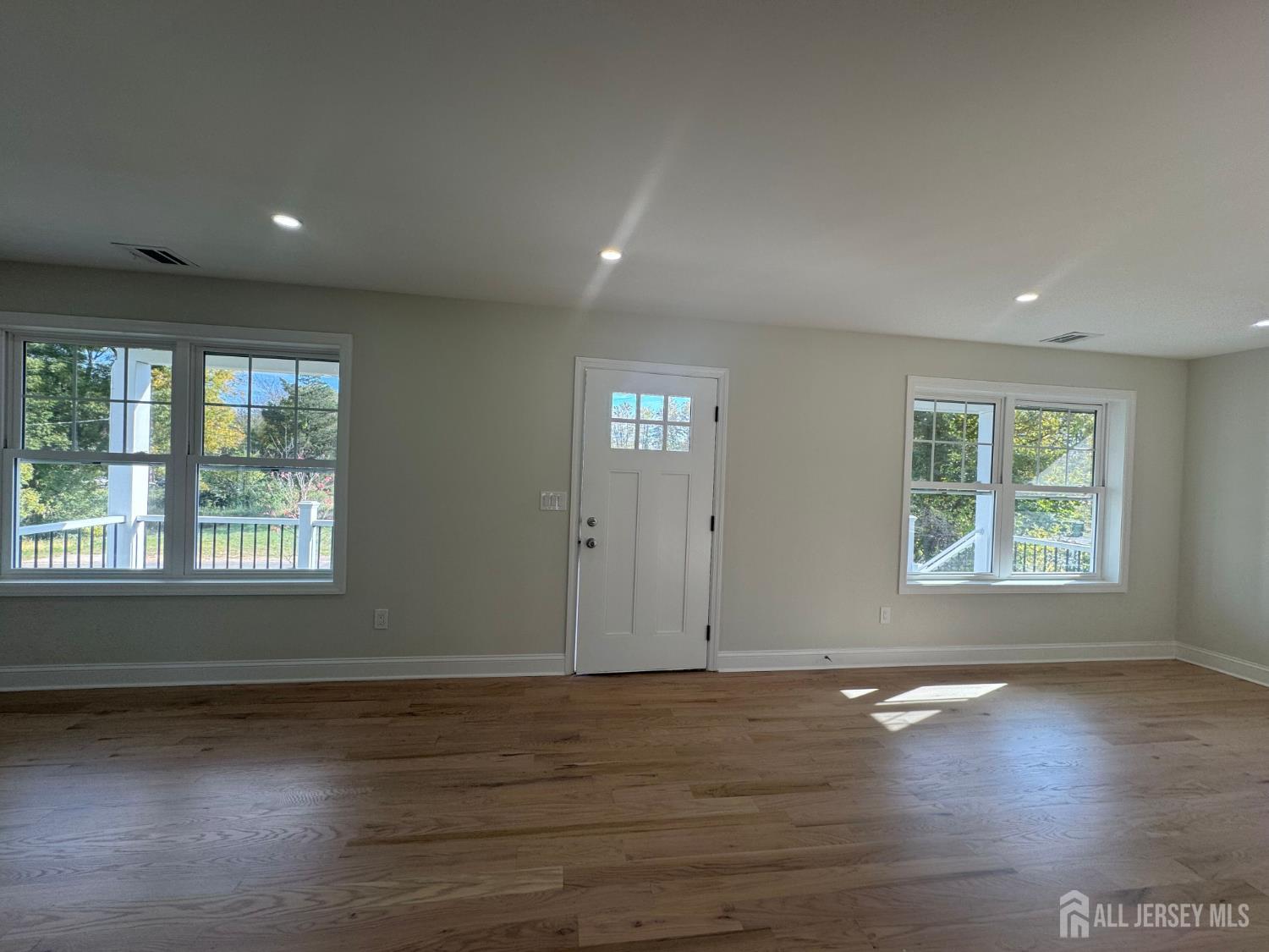 Sayreville, New Jersey, 08857, United States, 4 Bedrooms Bedrooms, ,3 BathroomsBathrooms,Residential,For Sale,1981963