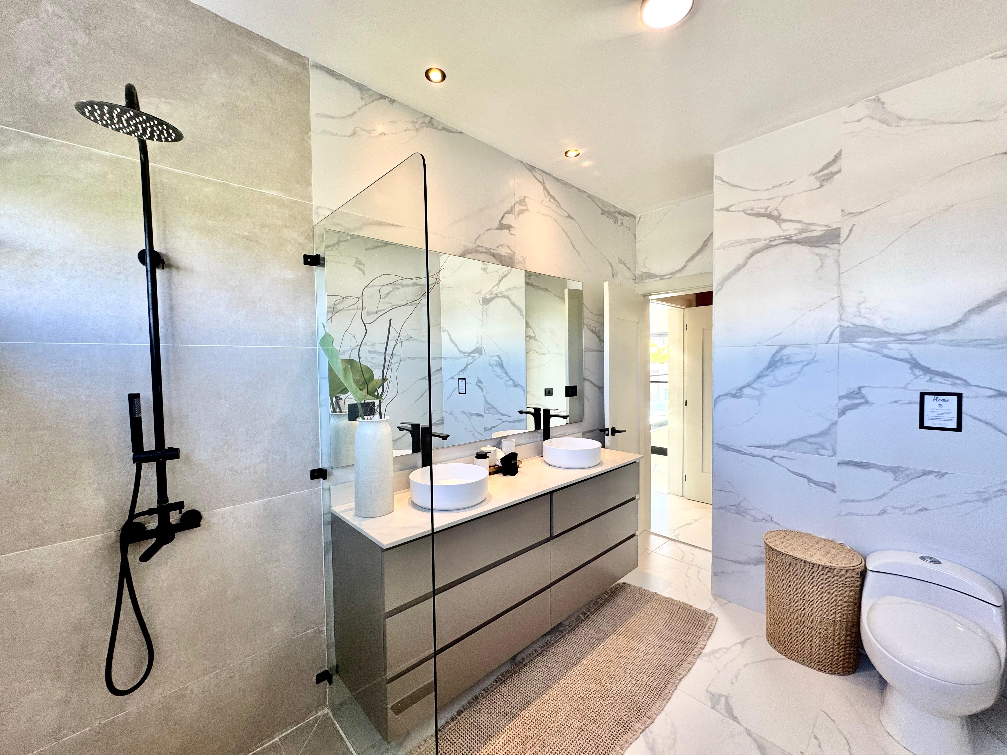 Punta Cana, DO, 4 Bedrooms Bedrooms, ,5 BathroomsBathrooms,Residential,For Sale,1996015