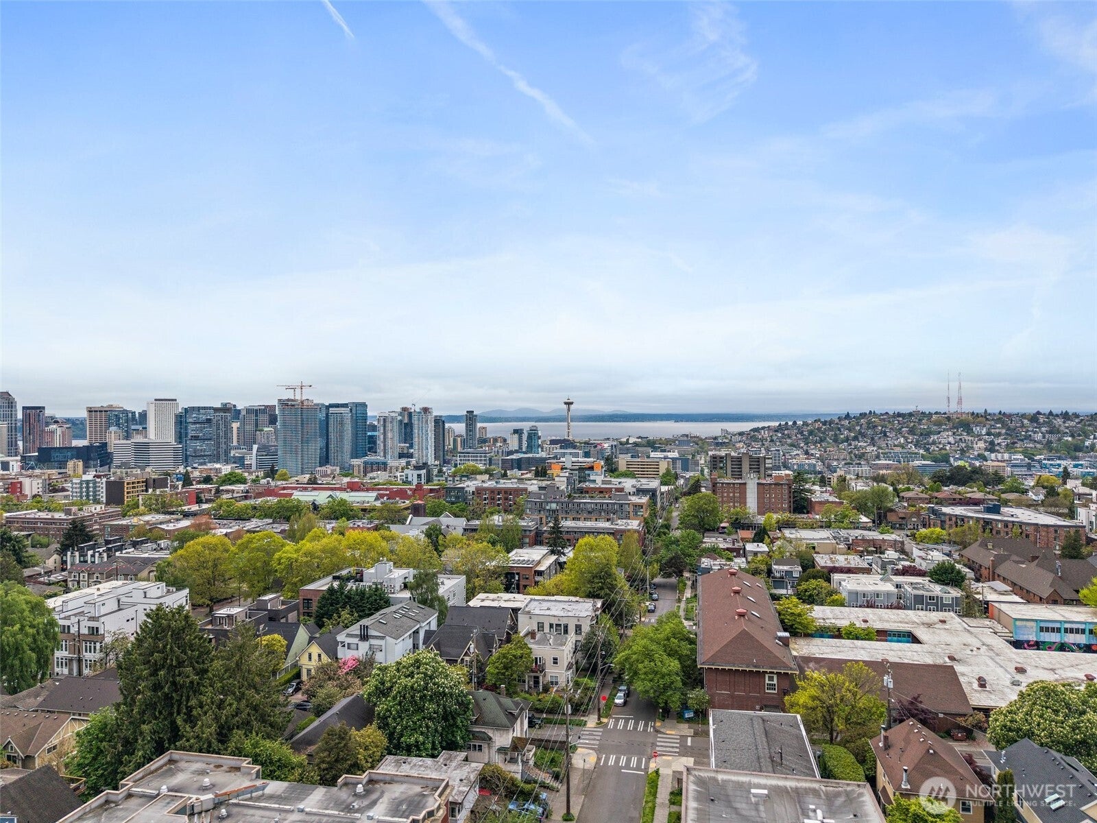 Seattle, Washington, 98102, United States, 2 Bedrooms Bedrooms, ,1 BathroomBathrooms,Residential,For Sale,1980377