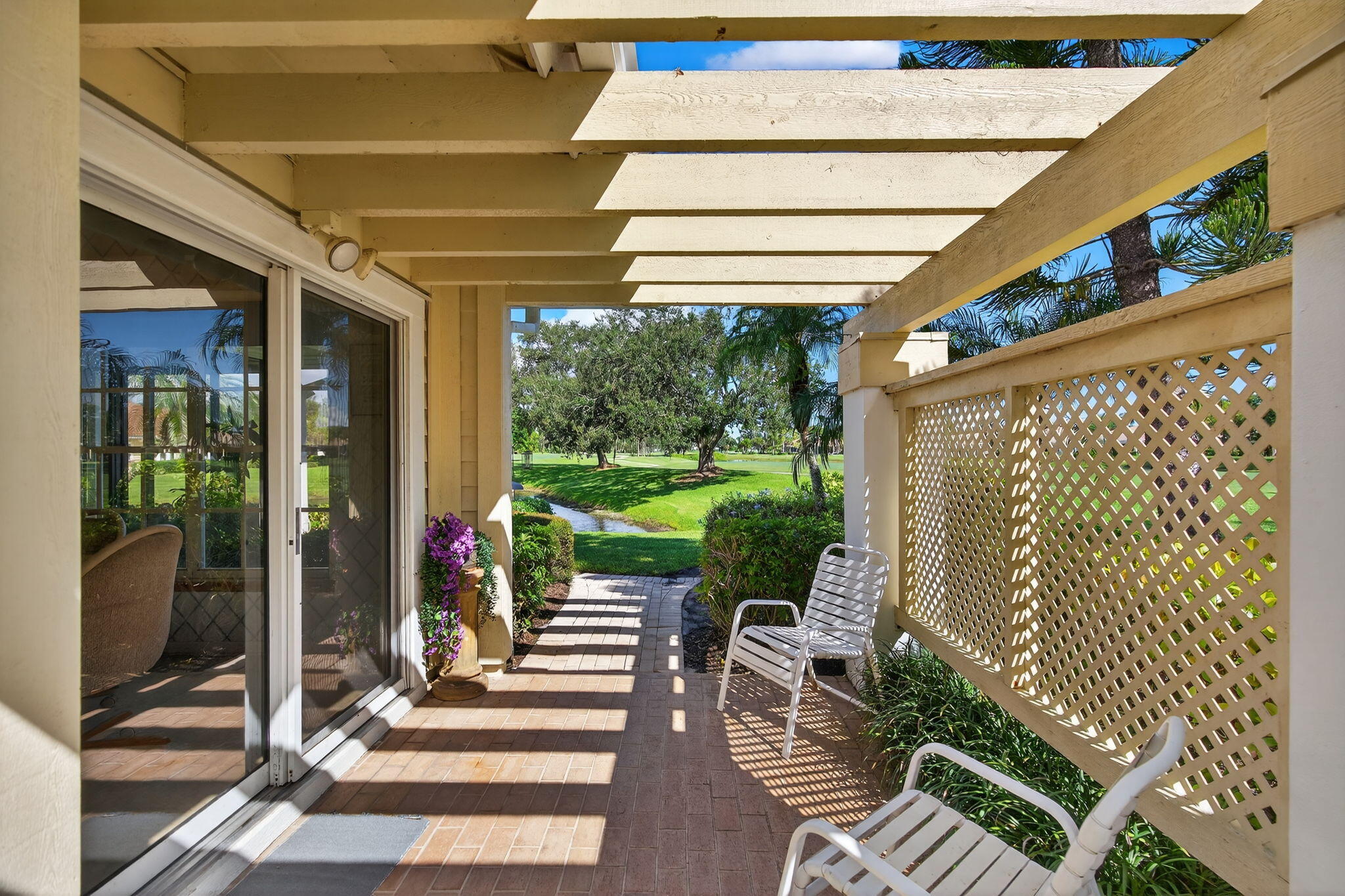 Stuart, Florida, 34997, United States, 3 Bedrooms Bedrooms, ,2 BathroomsBathrooms,Residential,For Sale,1954563