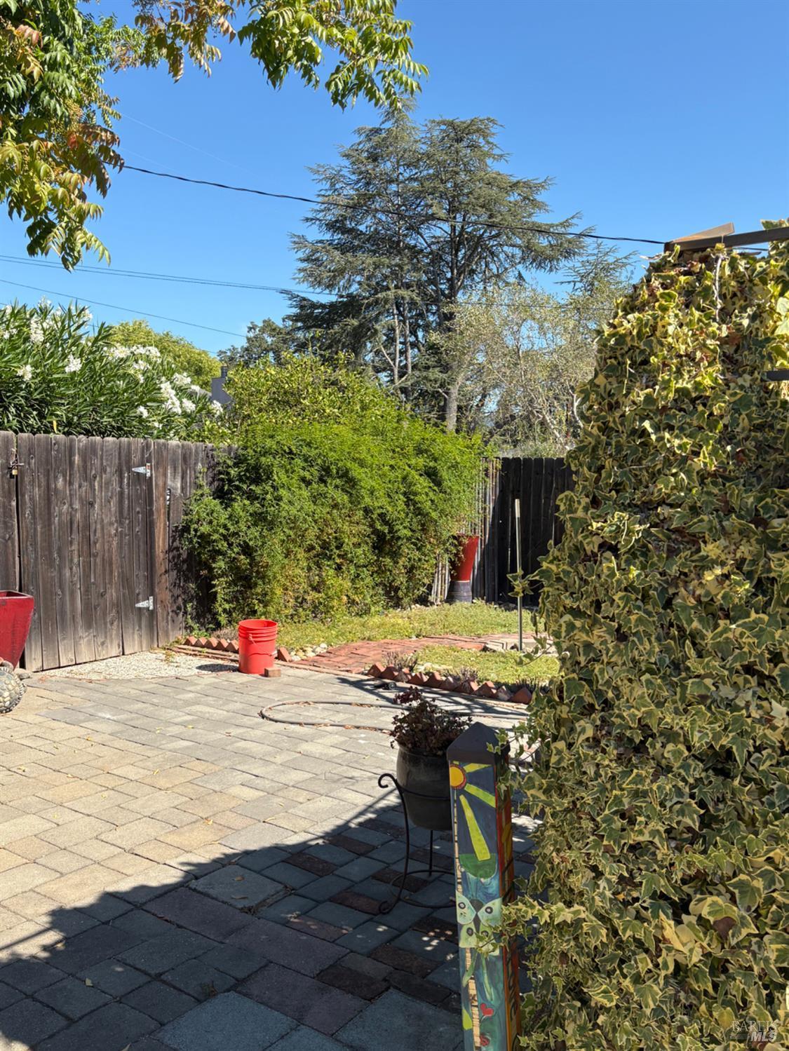 St. Helena, California, 94574, United States, 2 Bedrooms Bedrooms, ,2 BathroomsBathrooms,Residential,For Sale,1932187