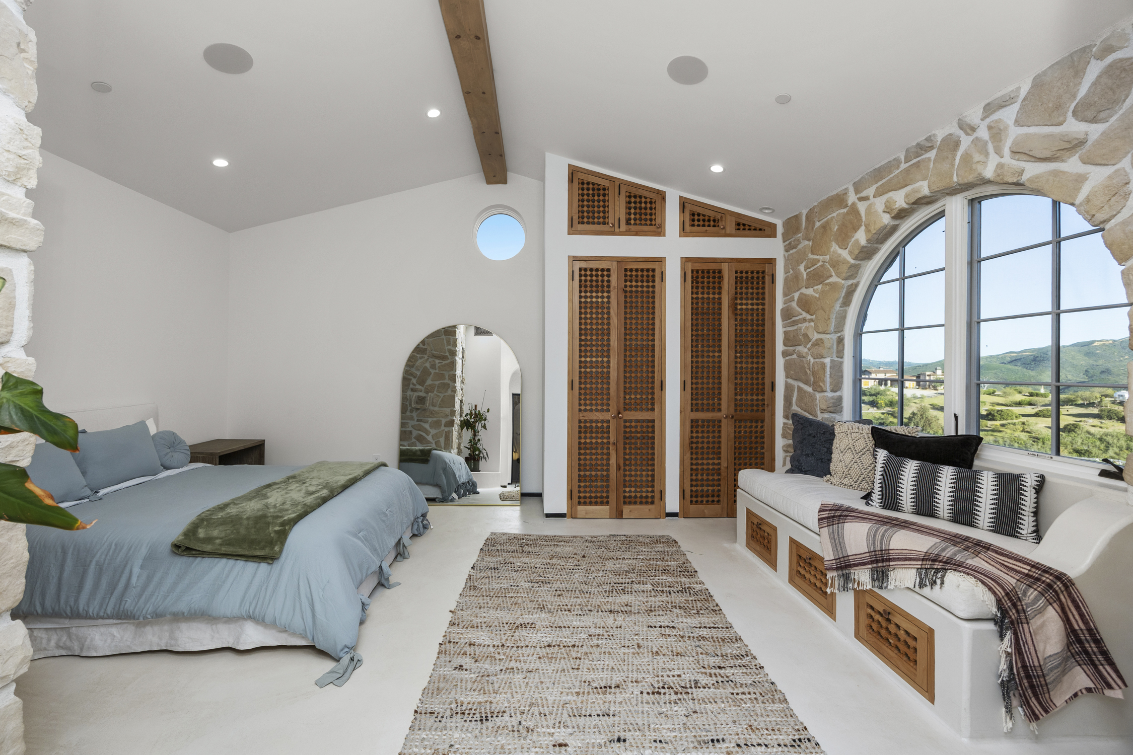  33239 Mulholland Hwy - 物件實景
