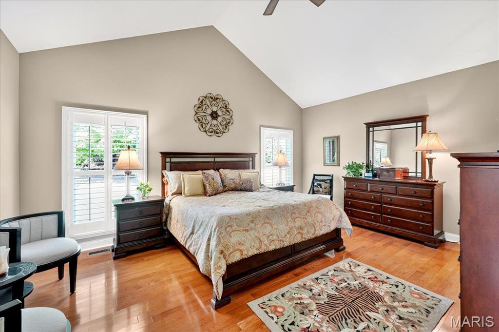 Ballwin, Missouri, 63011, United States, 2 Bedrooms Bedrooms, ,3 BathroomsBathrooms,Residential,For Sale,1947481