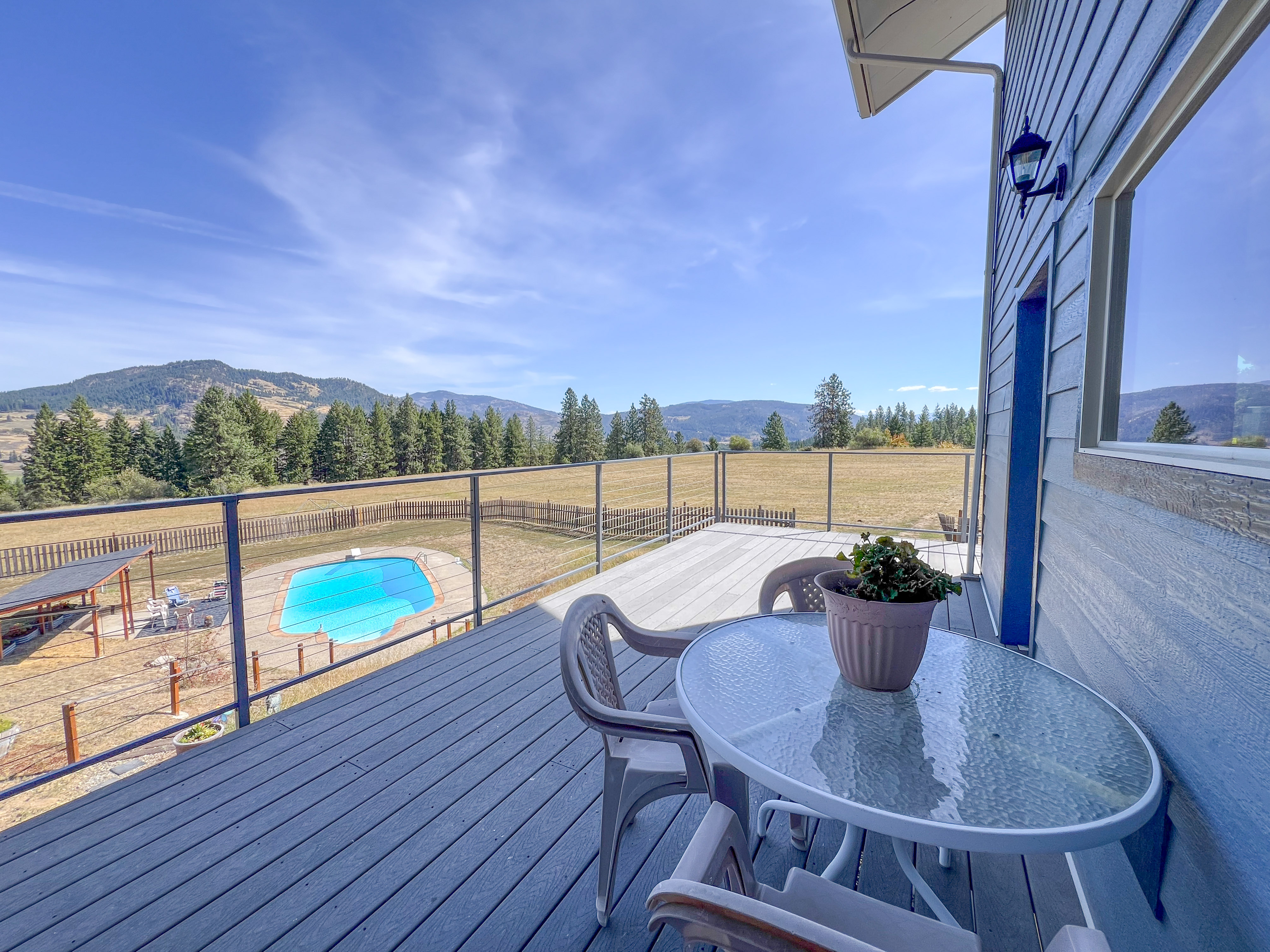 Kettle Falls, Washington, 99141, United States, 4 Bedrooms Bedrooms, ,4 BathroomsBathrooms,Residential,For Sale,1984366