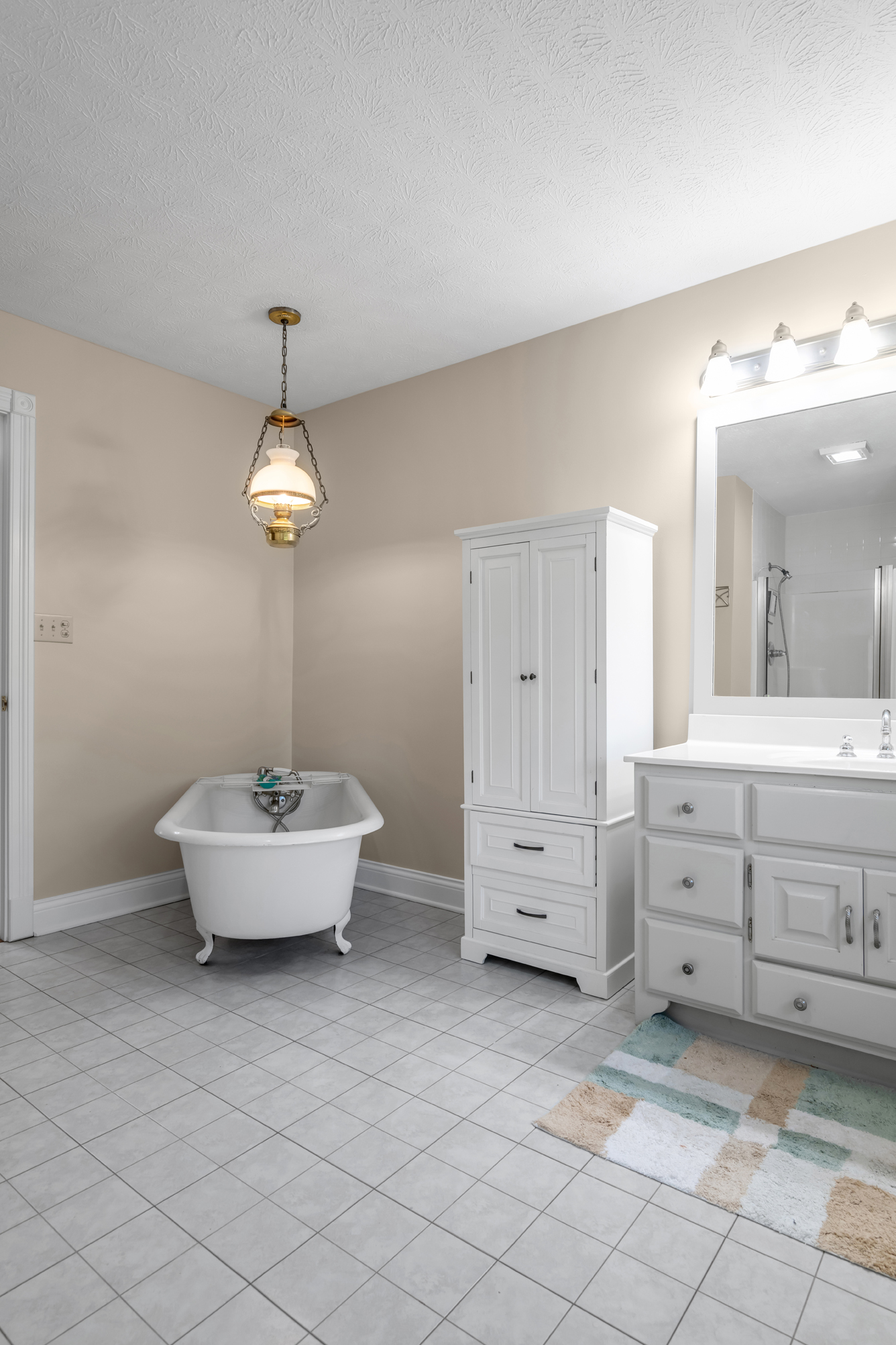  186 Hunter Drive - 物件實景