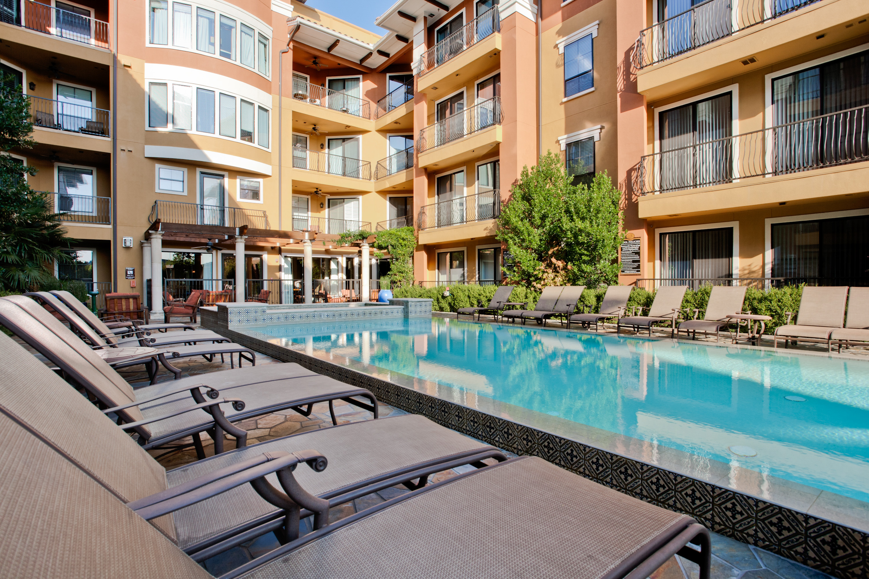  Charming Sorrento Condominium Overlooking the Resort-Style Pool - 物件實景