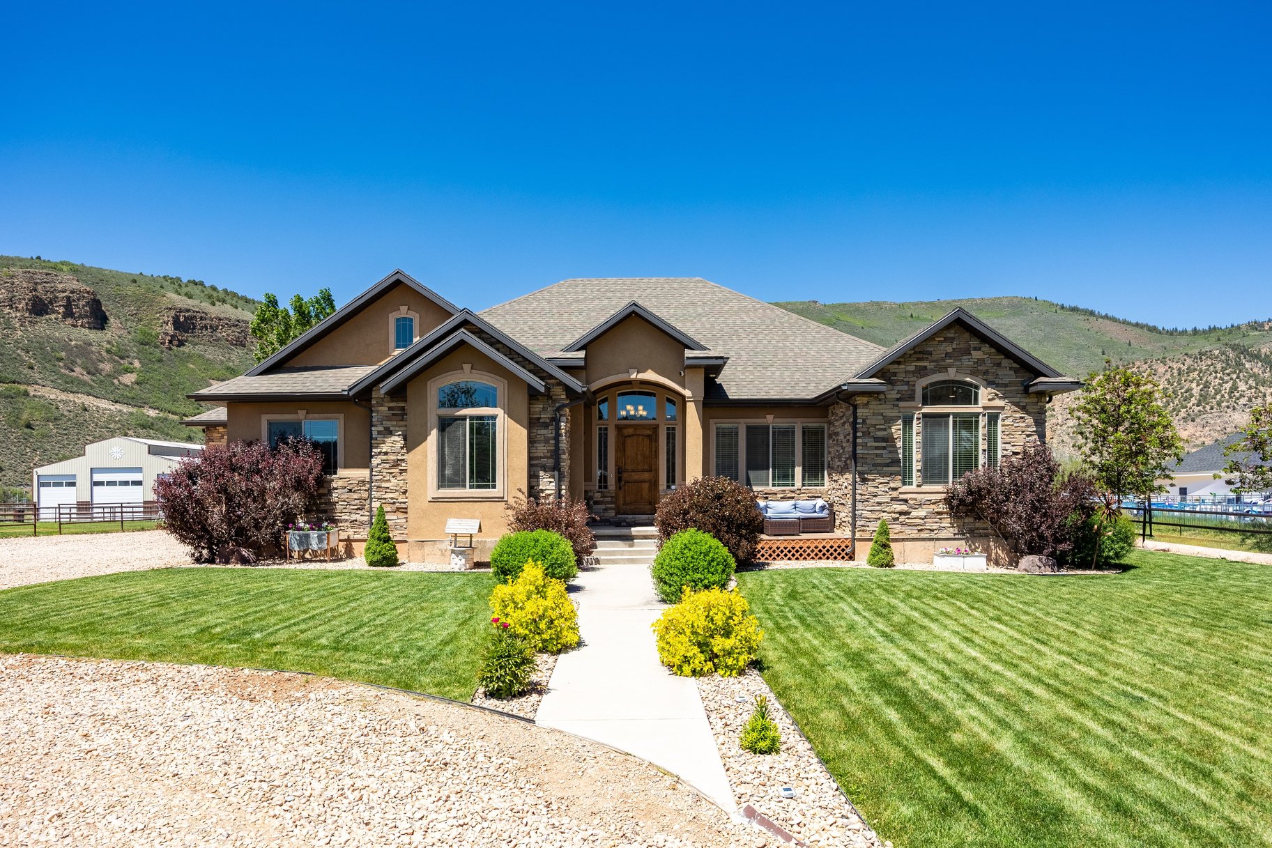  4,000+ SF Home, 1 Acre, Duchesne River Fly Fishing Easement - 物件實景