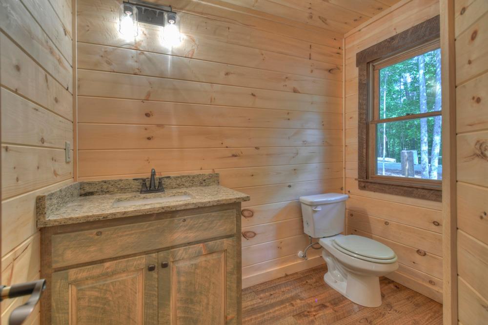 Mineral Bluff, Georgia, 30559, United States, 4 Bedrooms Bedrooms, ,4 BathroomsBathrooms,Residential,For Sale,1871299