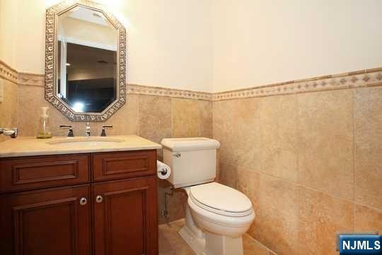 Demarest, New Jersey, 07627, United States, 3 Bedrooms Bedrooms, ,6 BathroomsBathrooms,Residential,For Sale,1941645