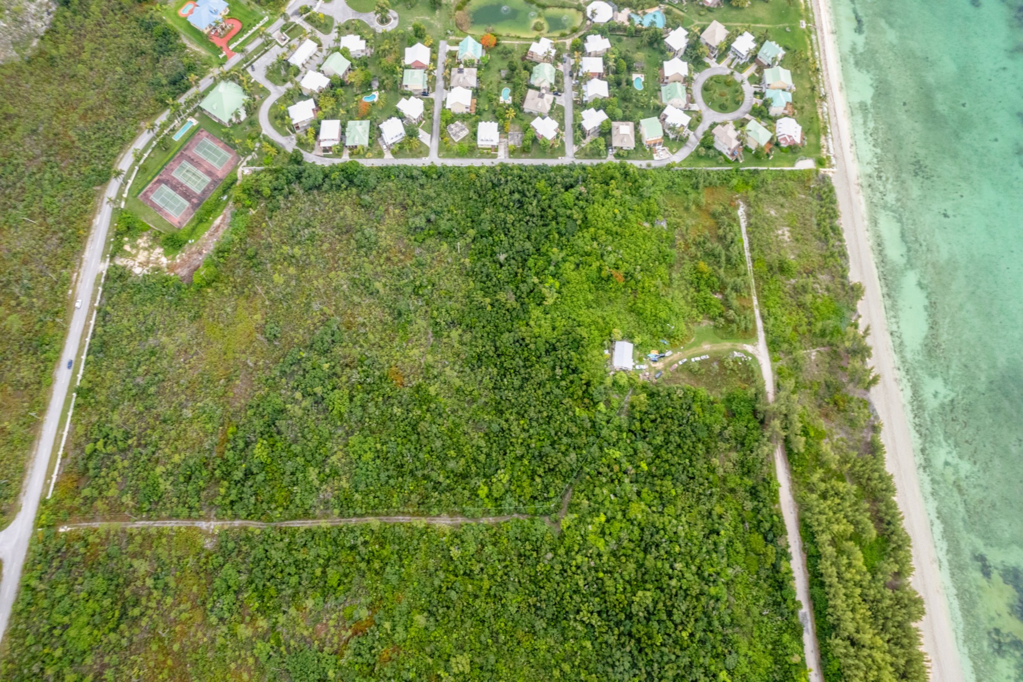  Prime Development Opportunity in Paradise - 物件實景