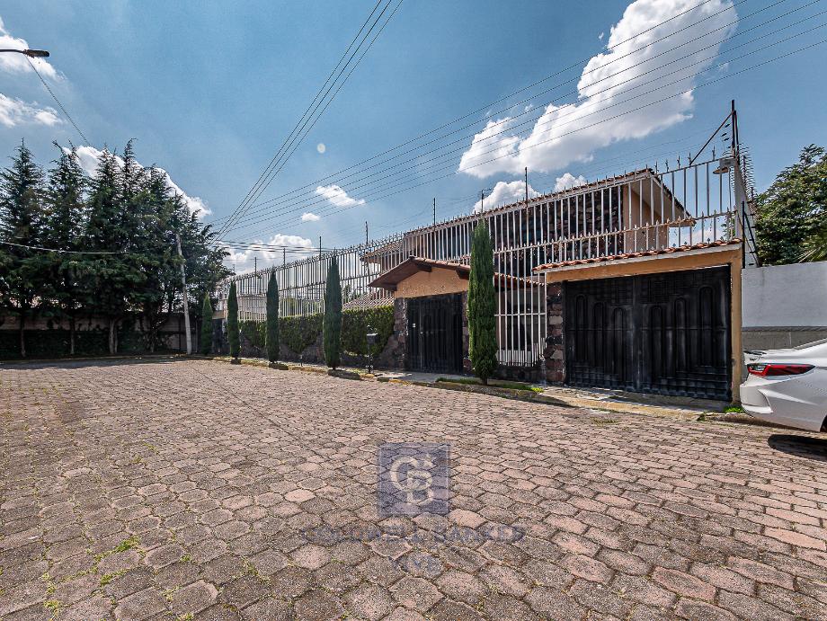 Avenida del Marquez, Metepec, Estado de méxico, 52178, Mexico, 4 Bedrooms Bedrooms, ,5 BathroomsBathrooms,Residential,For Sale,Avenida del Marquez,1615864