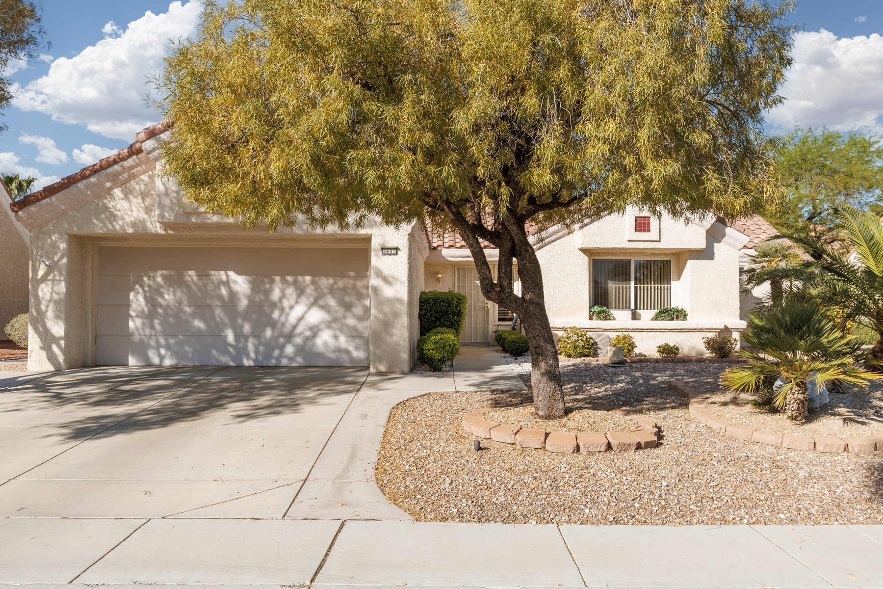 Desert Sands Dr, Las Vegas, NV 89134 #1