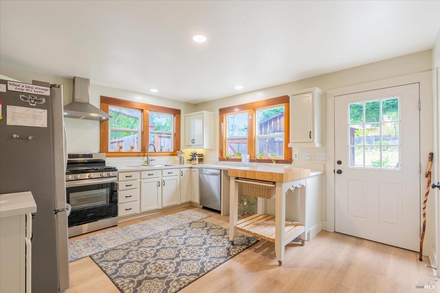 Graton, California, 95444, United States, 5 Bedrooms Bedrooms, ,3 BathroomsBathrooms,Residential,For Sale,1794474