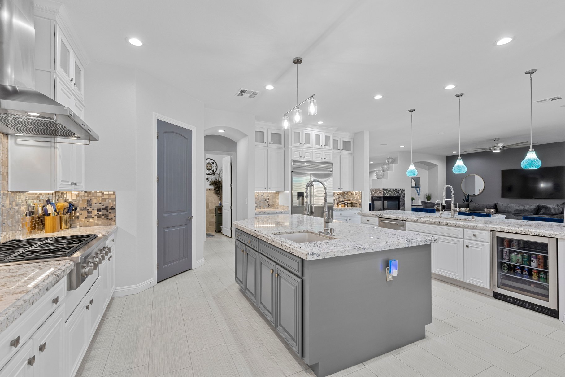  Over Half-Acre Lot Estate with No HOA & Endless Flexibility - 物件實景