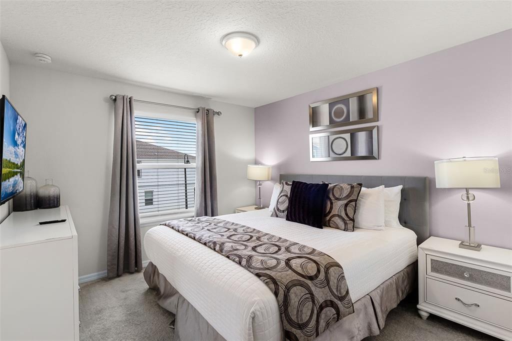 Davenport, Florida, 33897, United States, 10 Bedrooms Bedrooms, ,8 BathroomsBathrooms,Residential,For Sale,1897679