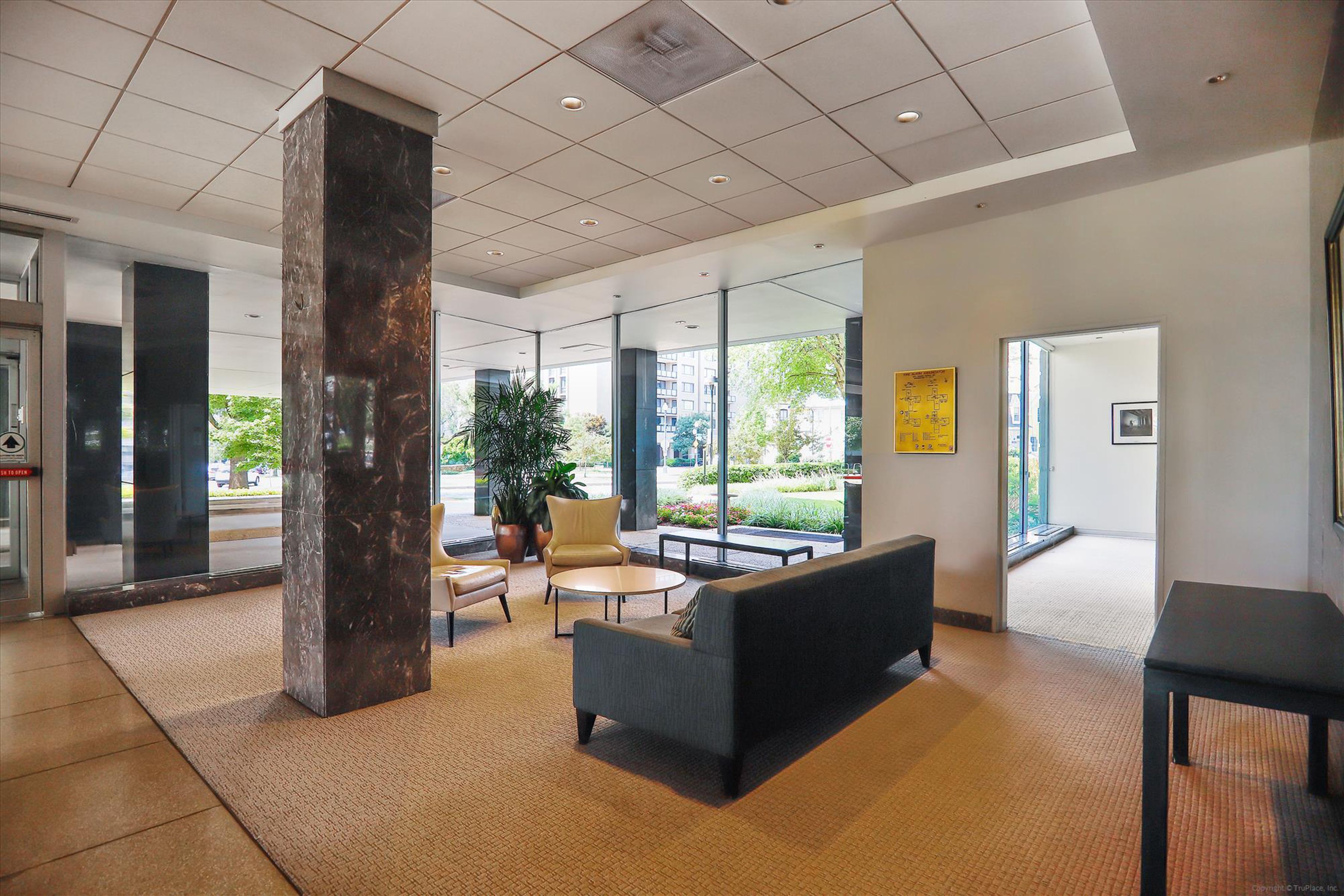  2475 Virginia Avenue NW, Washington, DC, 20037 - 物件實景