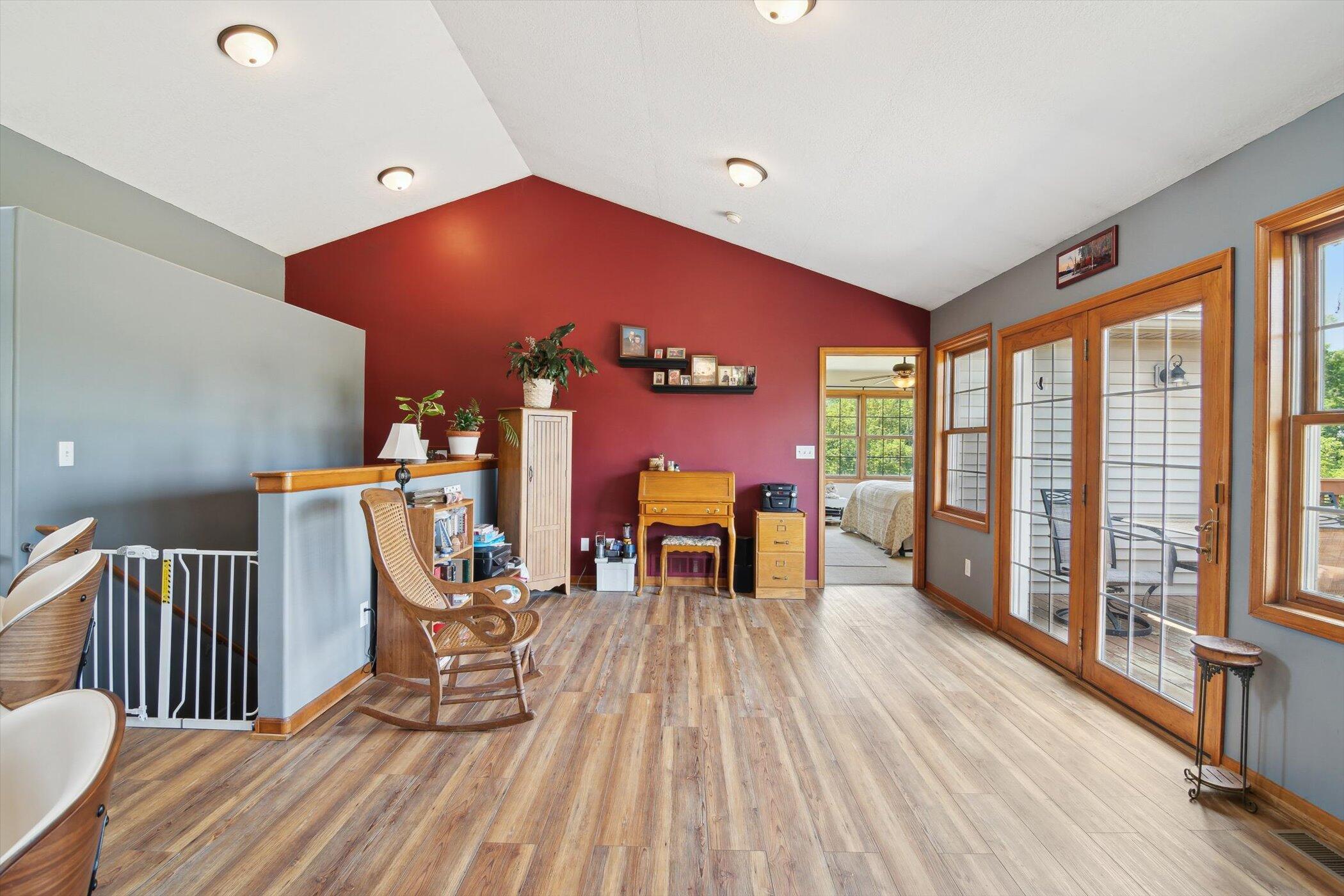 Hillsdale, Michigan, 49242, United States, 6 Bedrooms Bedrooms, ,4 BathroomsBathrooms,Residential,For Sale,1931789
