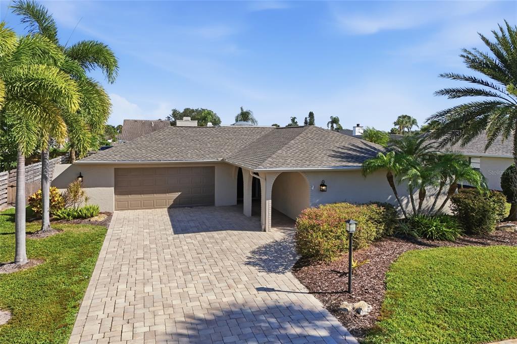 Sarasota, Florida, 34238, United States, 3 Bedrooms Bedrooms, ,2 BathroomsBathrooms,Residential,For Sale,1999159
