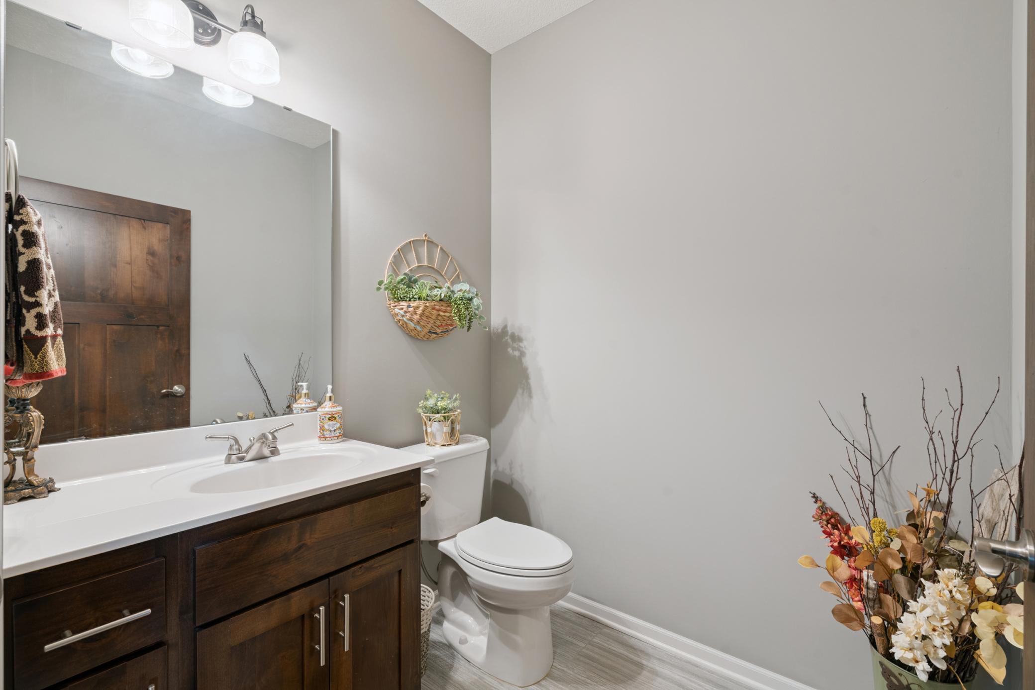 Carver, Minnesota, 55315, United States, 3 Bedrooms Bedrooms, ,2 BathroomsBathrooms,Residential,For Sale,1927494