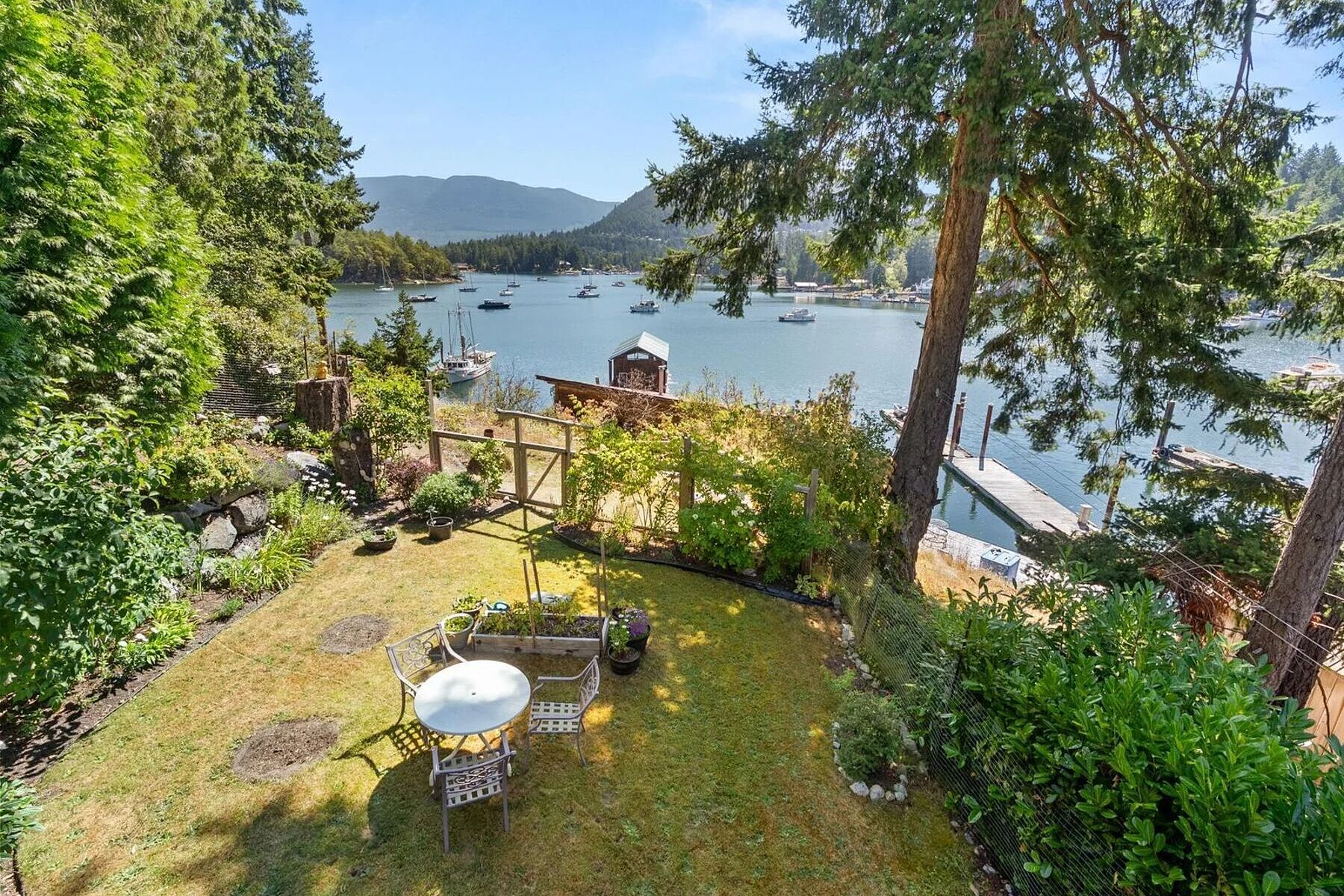  Madeira Park, Sunshine Coast - 物件實景