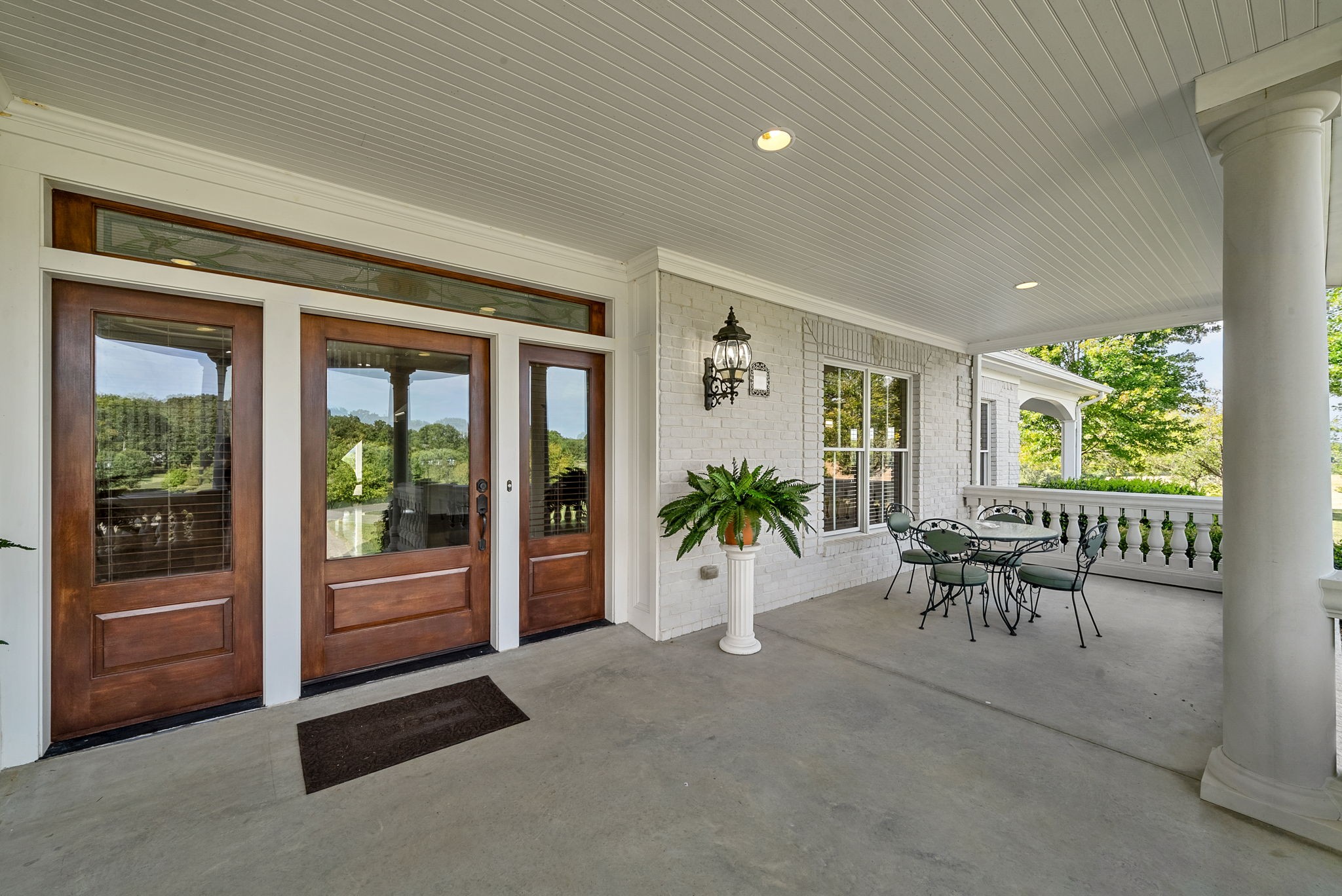 Clarksville, Tennessee, 37040, United States, 4 Bedrooms Bedrooms, ,4 BathroomsBathrooms,Residential,For Sale,1981354