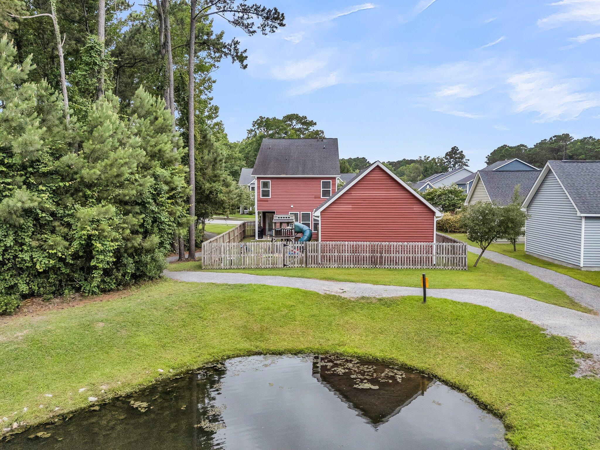 Charleston, South Carolina, 29414, United States, 4 Bedrooms Bedrooms, ,3 BathroomsBathrooms,Residential,For Sale,1979089