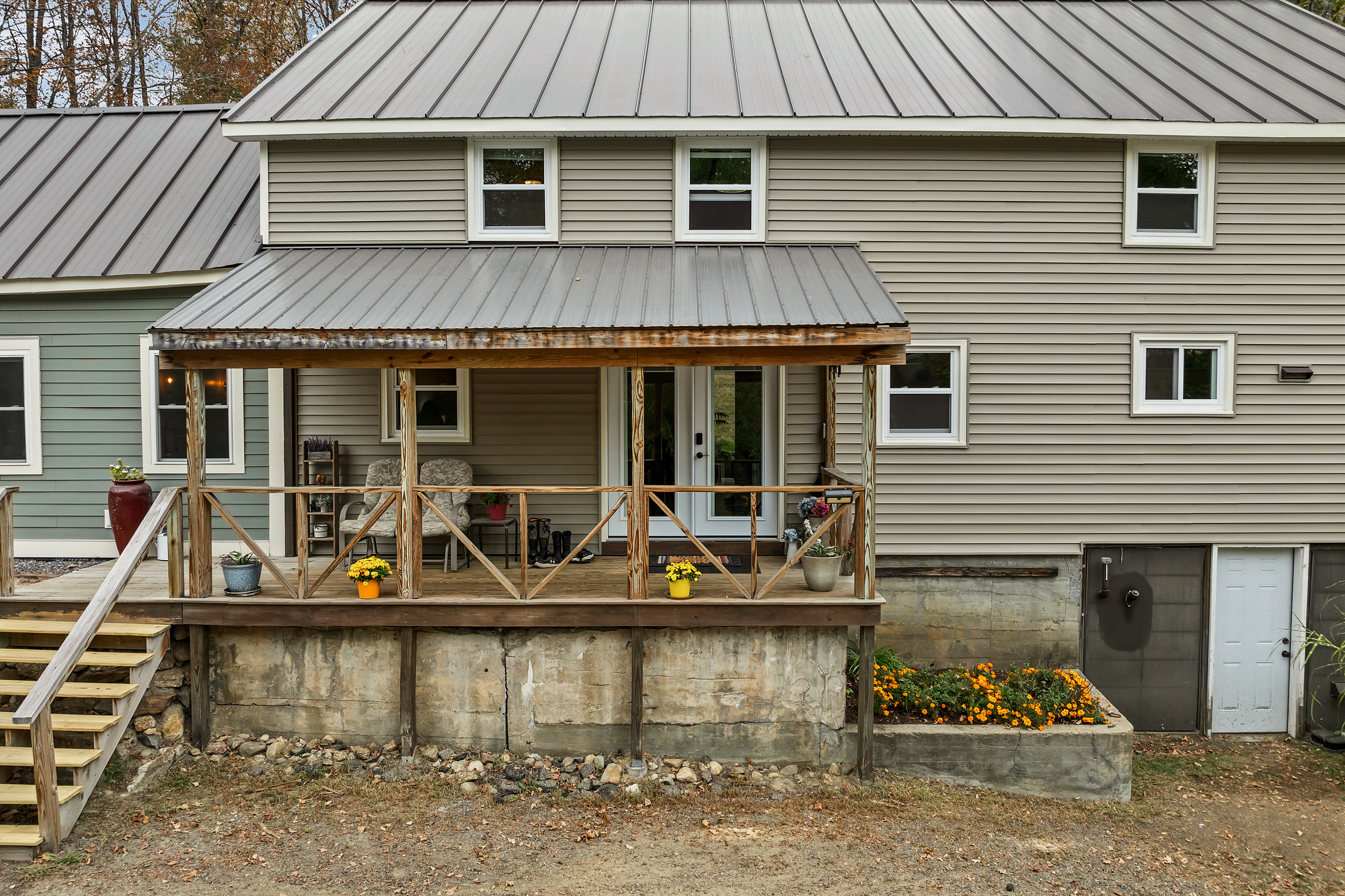 New Hampton, New Hampshire, 03256, United States, 3 Bedrooms Bedrooms, ,2 BathroomsBathrooms,Residential,For Sale,1976392