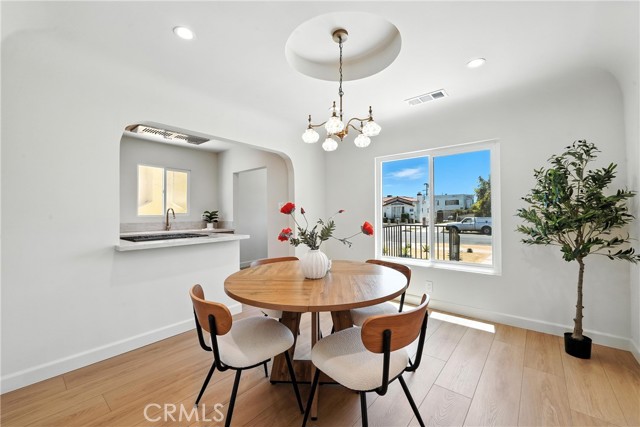 Los Angeles, California, 90047, United States, 2 Bedrooms Bedrooms, ,2 BathroomsBathrooms,Residential,For Sale,1935567