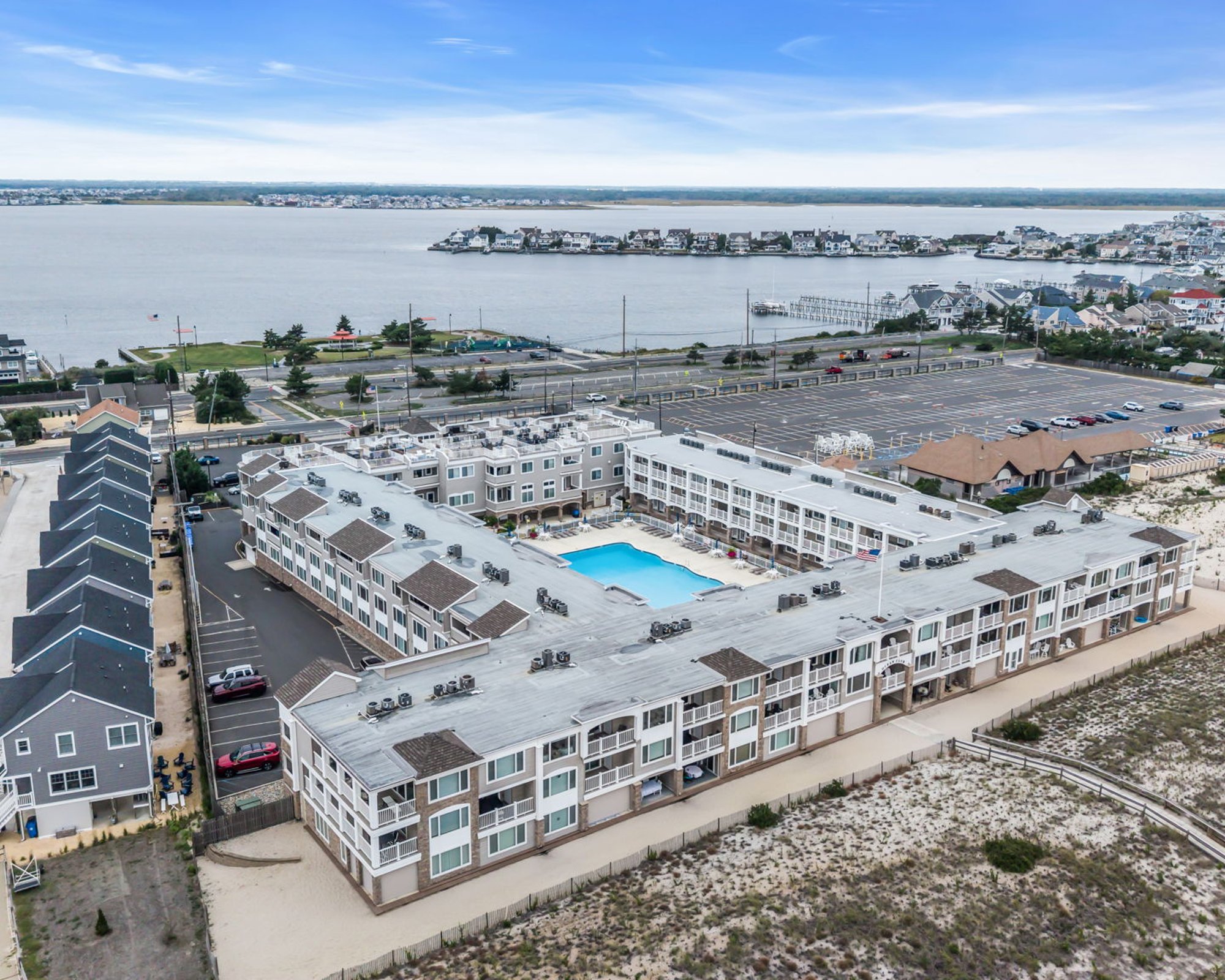  Premier Oceanfront Condominium - 物件實景