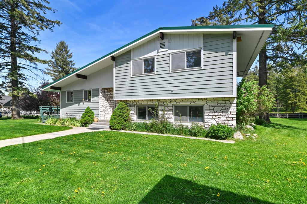 Whitefish, Montana, 59937, United States, 6 Bedrooms Bedrooms, ,3 BathroomsBathrooms,Residential,For Sale,1980352