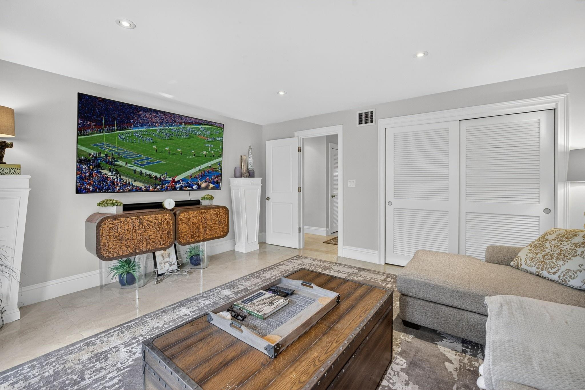 Fort Lauderdale, Florida, 33308, United States, 4 Bedrooms Bedrooms, ,4 BathroomsBathrooms,Residential,For Sale,2019357