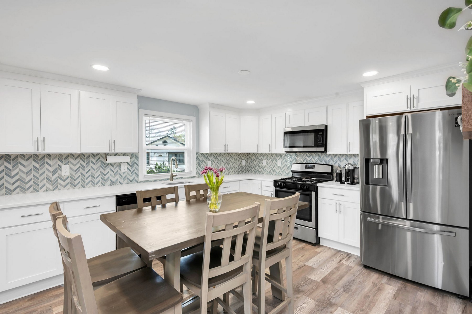  Renovated ranch on an oversized lot - 物件實景