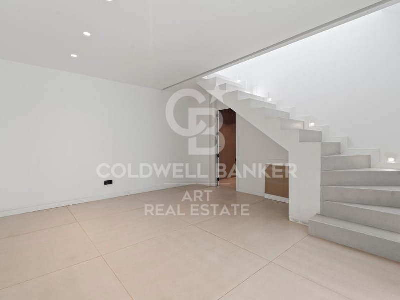 Estepona, Andalusia, ES, 3 Bedrooms Bedrooms, ,3 BathroomsBathrooms,Residential,For Sale,1743348