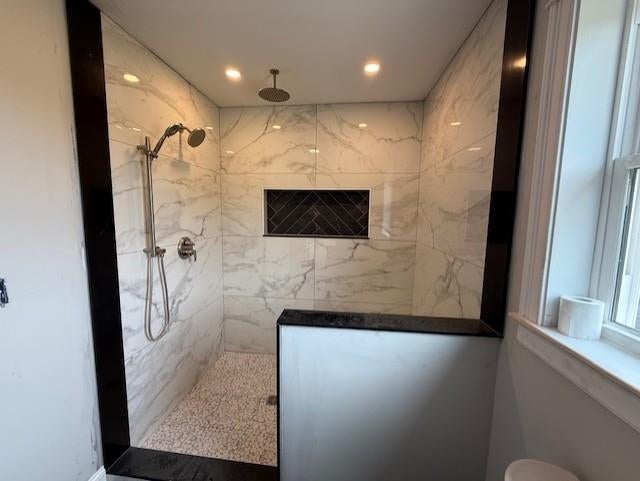 Concord, New Hampshire, 03301, United States, 3 Bedrooms Bedrooms, ,1 BathroomBathrooms,Residential,For Sale,1908302
